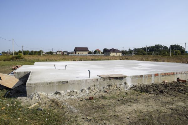 Barn Slab Installation in Crossville