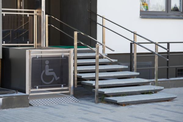 Cost of Entryway Stair Installation in Crossville